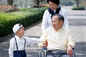 台灣南區看護中心、老人居家照顧、外籍監護工